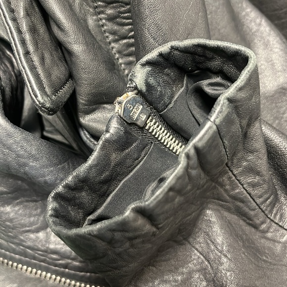 Madewell The Washed Leather Motorcycle Jacket in Trur Black size Medium - Picture 15 of 16